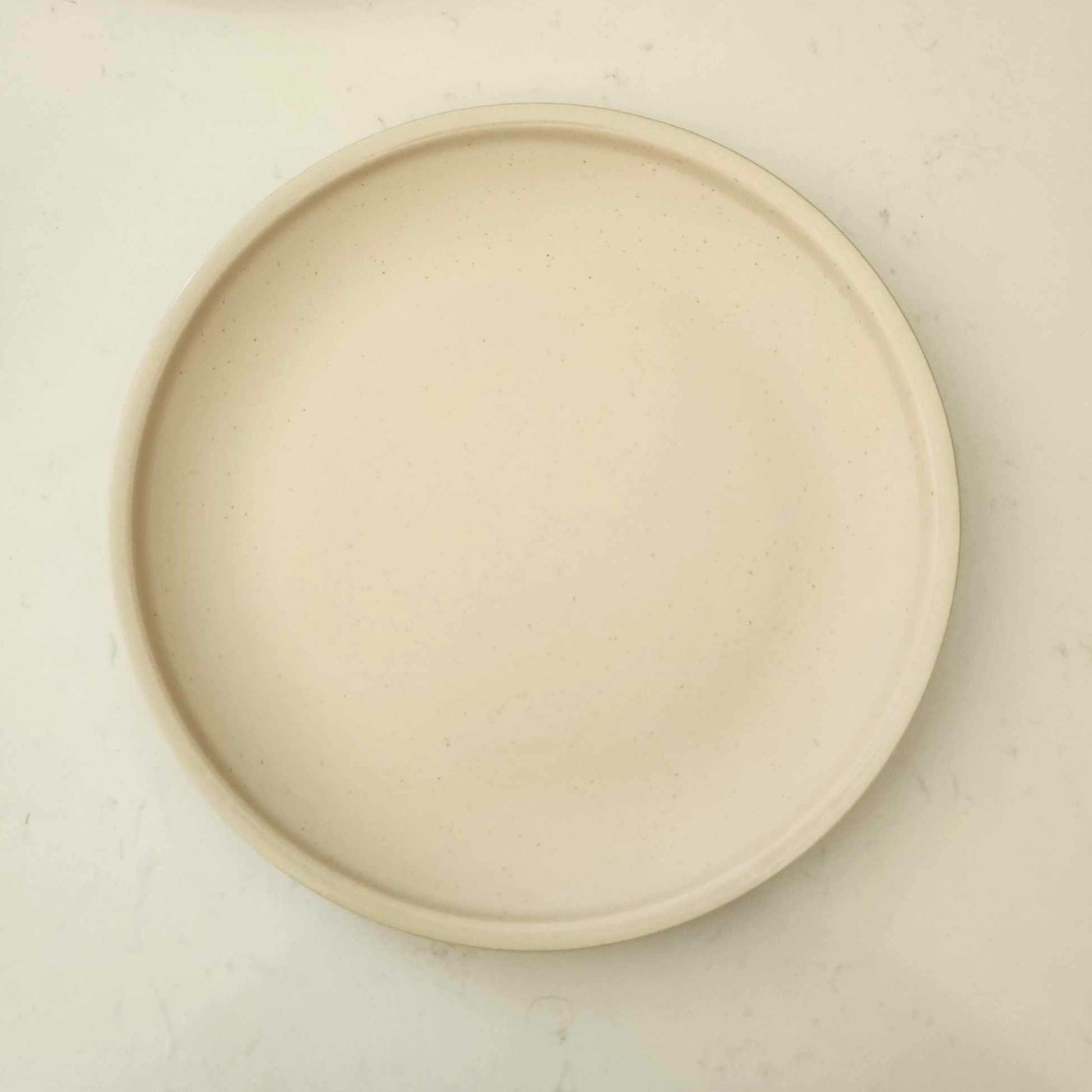 Ceramic dishes (cream white)
