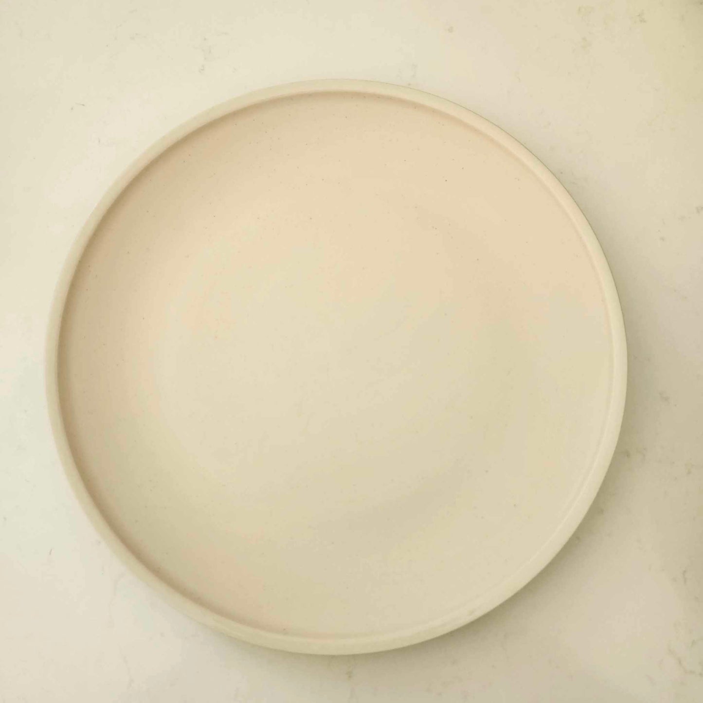Ceramic dishes (cream white)